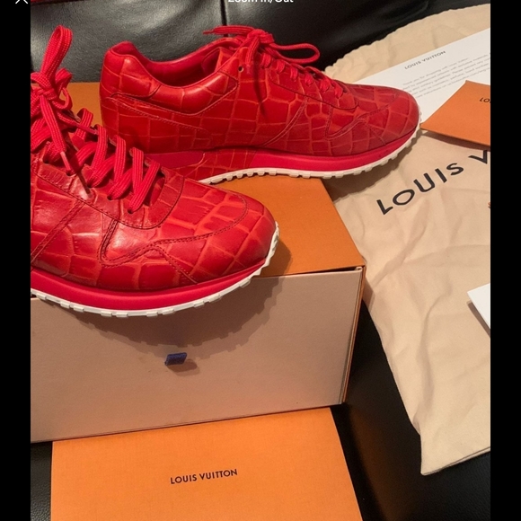 Authentic Louis Vuitton Calf Skin Crocodile Embossed Runaway Sneakers - Picture 7 of 13